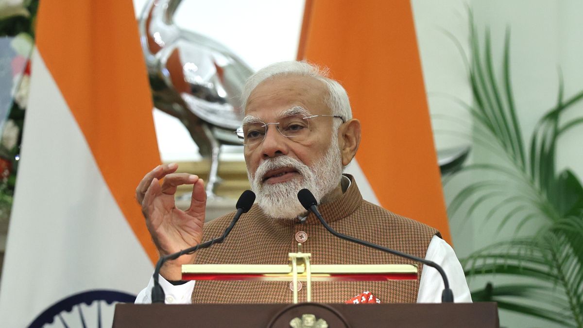 Indian Prime Minister Narendra Modi attends a joint press statement with the Finnish president after their meeting at Hyderabad House in New Delhi, India, 05 March 2026. The Finnish president is on a state visit to India and is scheduled to meet the top Indian leadership, focusing on the bilateral ties between the two countries. EPA/RAJAT GUPTA Dostawca: PAP/EPA.