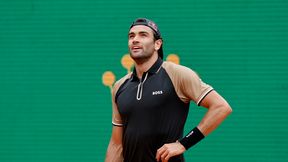 Gwiazdor przegrał w strugach deszczu. Argentyńczyk broni honoru rozstawionych