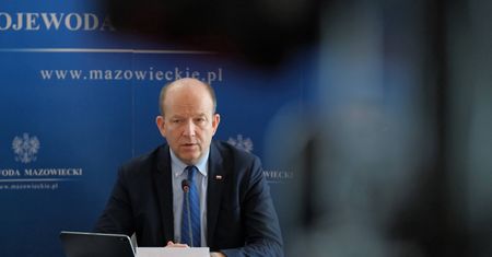 Skandal z nakazami pracy w DPS. Jest wniosek o odwołanie wojewody mazowieckiego Konstantego Radziwiłła