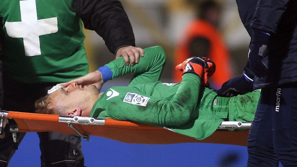 Newspix / TOMASZ WANTULA / Na zdjęciu: Jasmin Burić (kontuzja w meczu z Zagłębiem Sosnowiec, 16.12.2018)