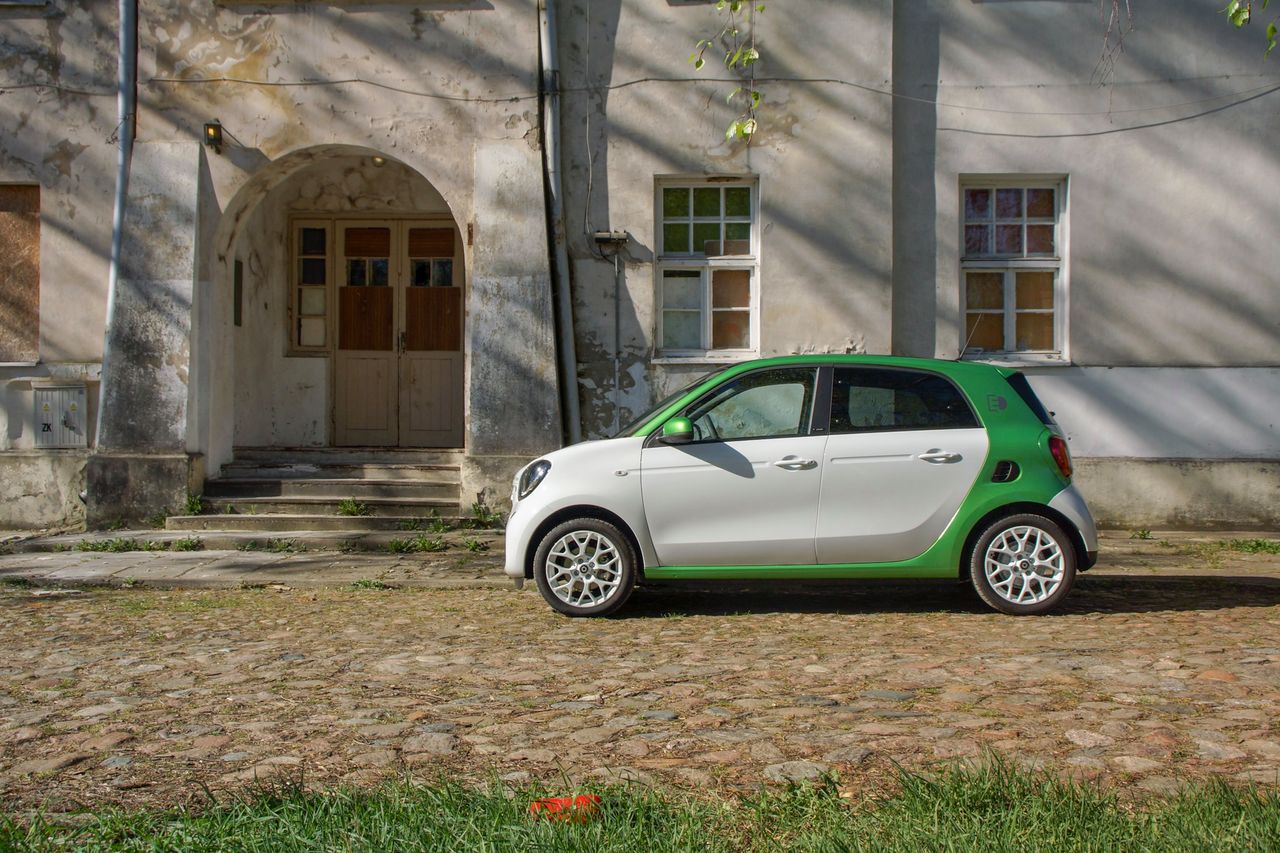 Smart EQ Forfour sprawił, że wybaczam mu wszystkie wady. No, prawie wszystkie