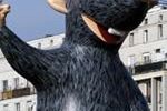 Szczur gigant na ulicach Warszawy