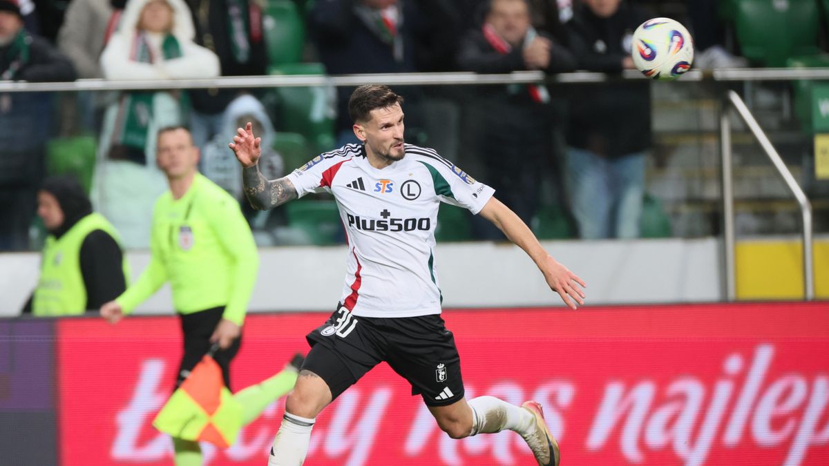 PAP / Leszek Szymański / Petar Stojanović podczas meczu