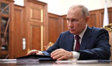 Tajne rozmowy z Rosjanami. Biały Dom się tłumaczy