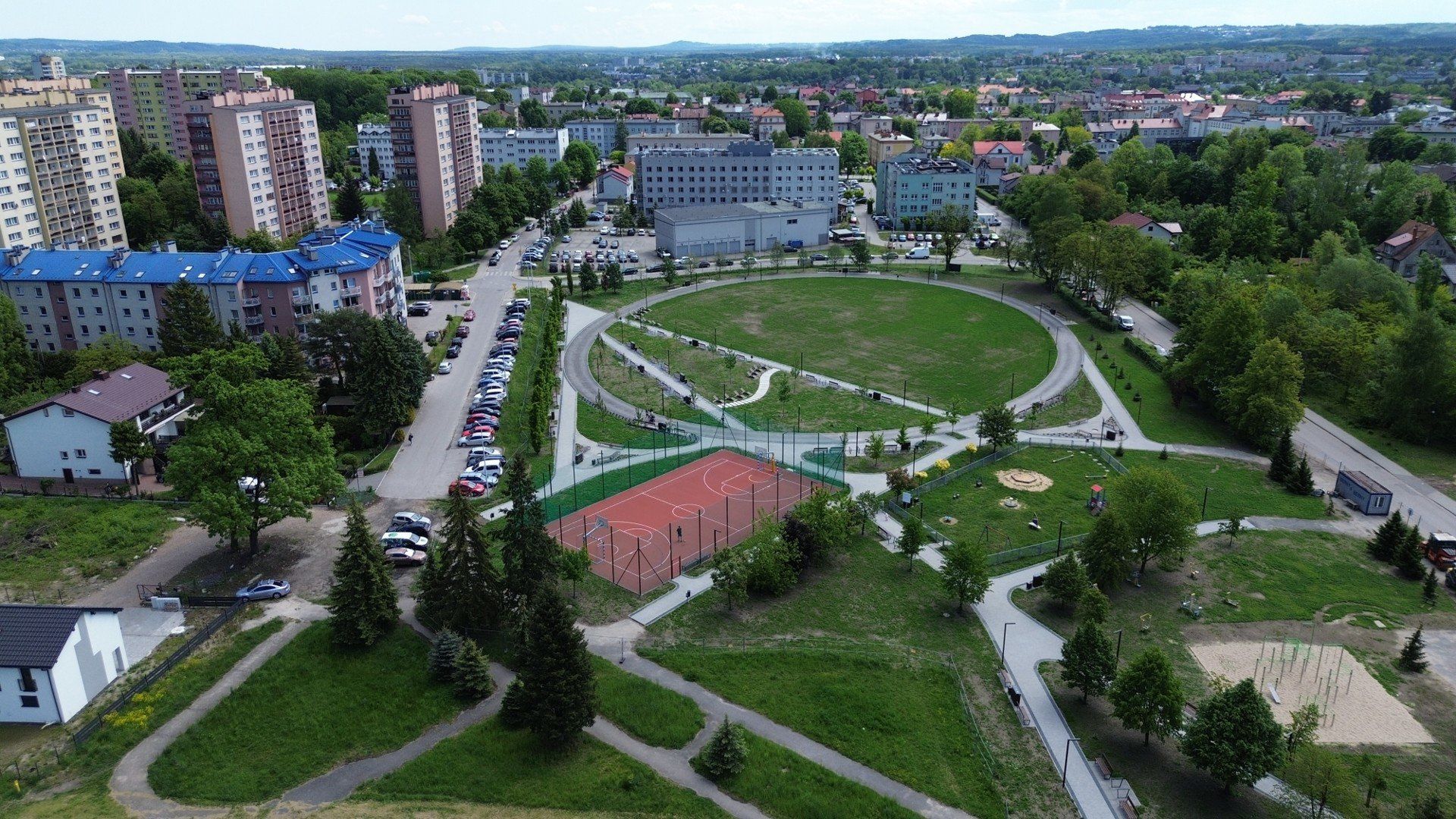 W budżecie znalazły się również inne znaczące przedsięwzięcia: rozbudowa i przebudowa ulicy Partyzantów