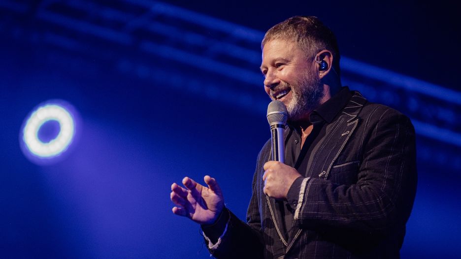 Andrzej Piaseczny w grudniu 2025 roku wystąpi w Starachowicach.