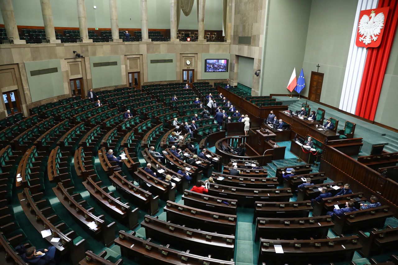 Wybranowski: Wkurzający PiS i tak lepszy niż Platforma? [OPINIA]