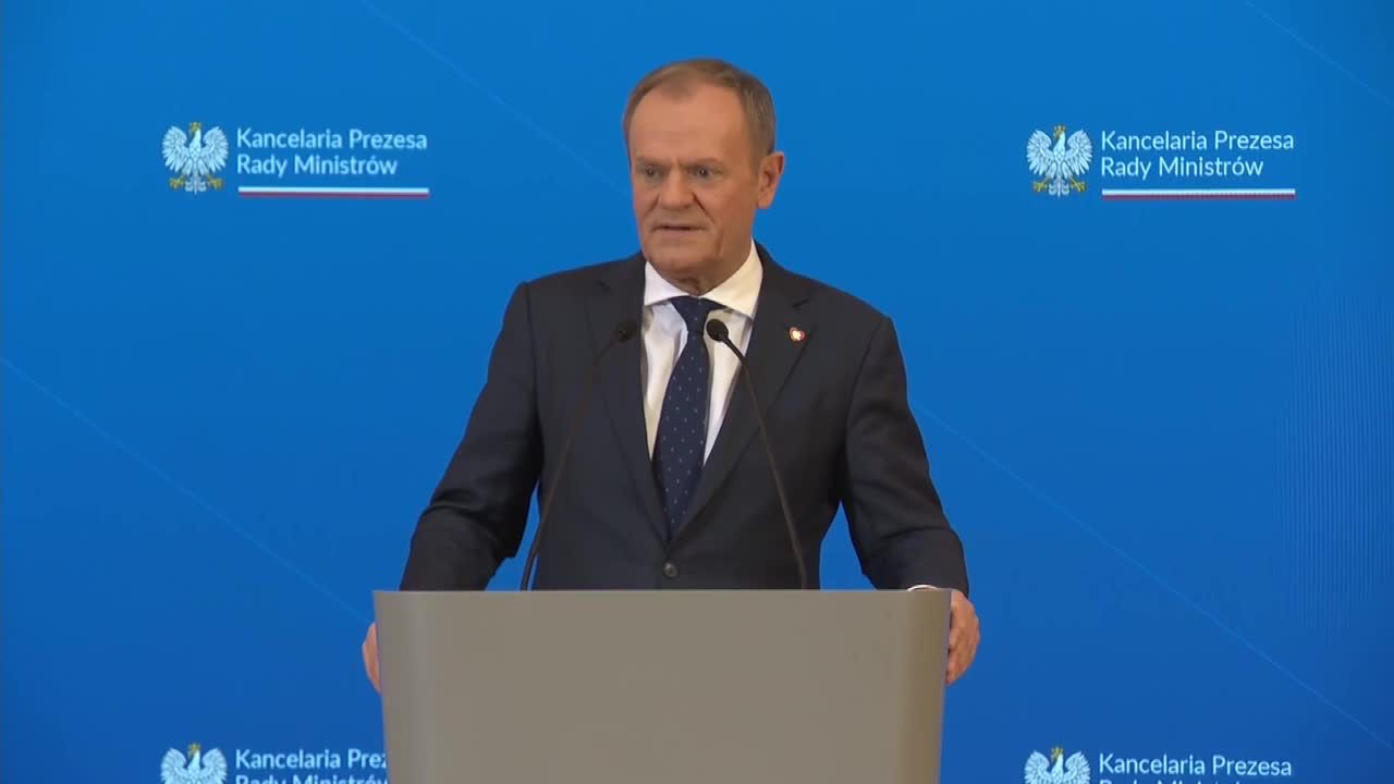 Tusk: Przy sprzedaży Lotosu działy się rzeczy, które kazały podnosić krzyk nawet Kamińskiemu i Wąsikowi