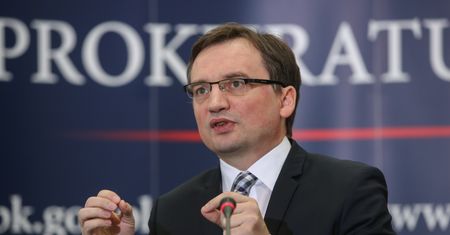Będą kolejne zatrzymania ws. reprywatyzacji. "Dobra zmiana w prokuraturze zakończy czas bezkarności"