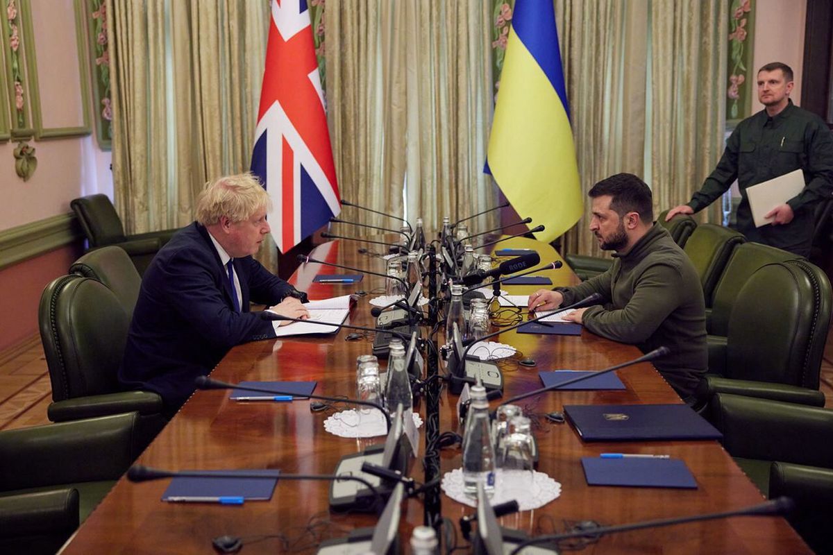 Johnson spotkał się w sobotę w Kijowie z ukraińskim prezydentem