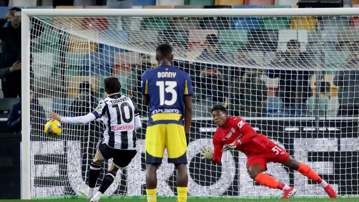 PAP/EPA / Gabriele Menis / Mecz Serie A: Udinese Calcio - Parma Calcio 1913