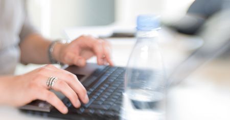 Chrome liderem tylko na chwilę. Wciąż dominuje IE