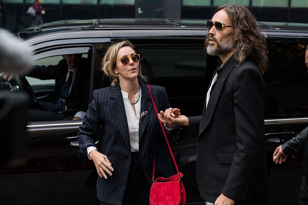 Russell Brand z żoną Laurą