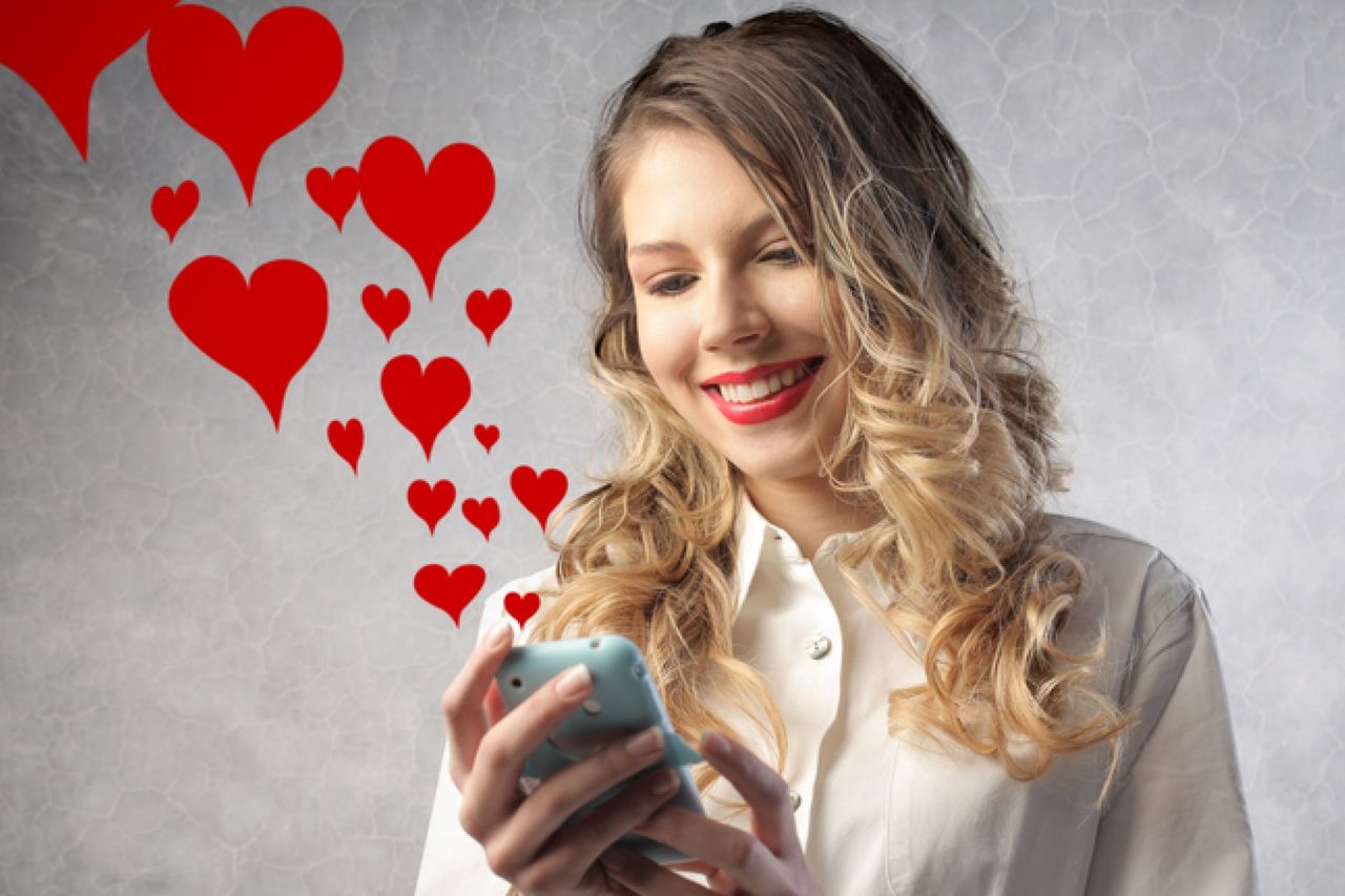 Uwaga na mobilne aplikacje randkowe – ich używanie grozi wyciekiem danych