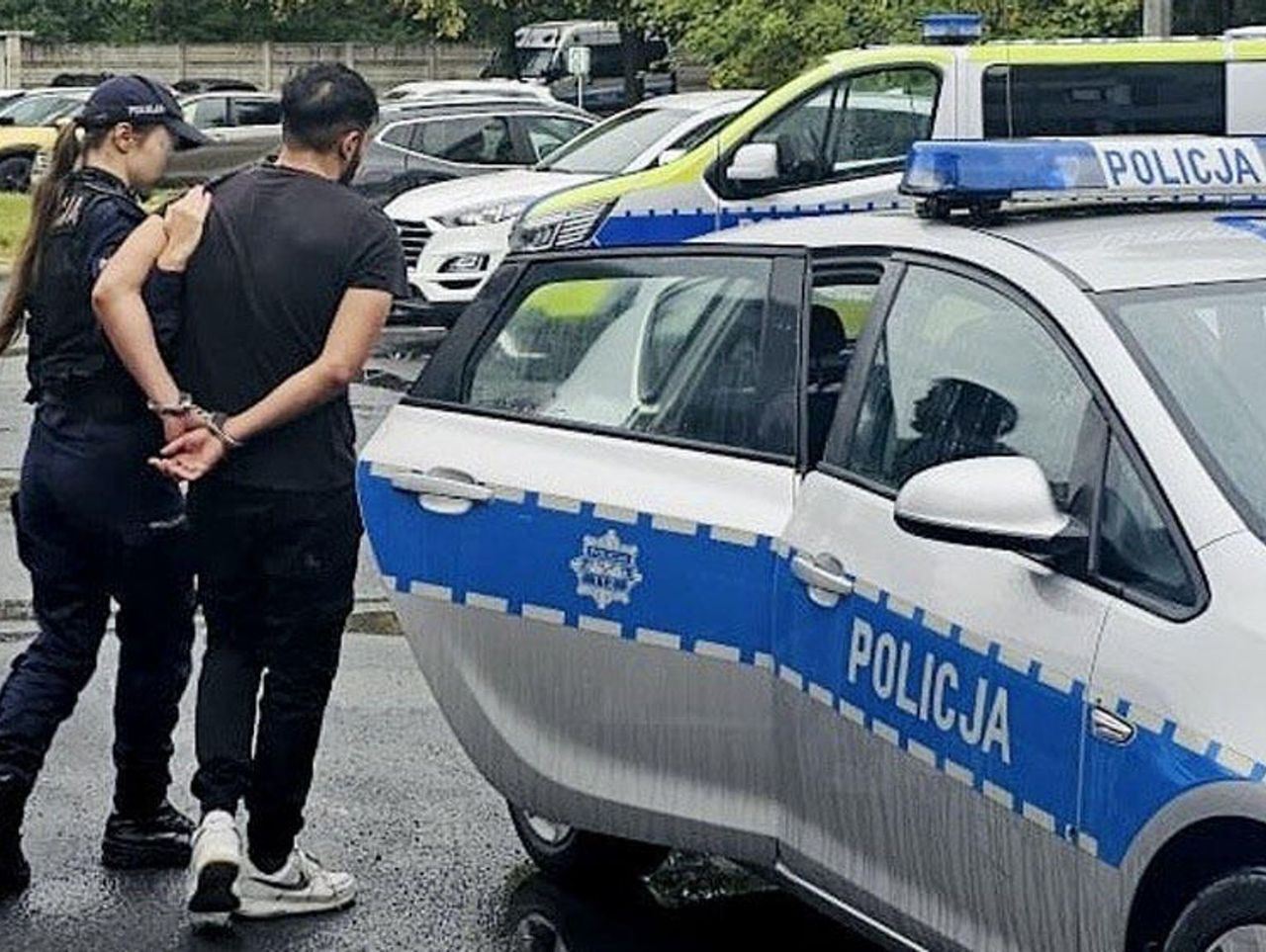 Kędzierzyn-Koźle: Poszukiwany mężczyzna wpadł, bo spowodował kolizję