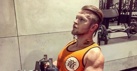 Fame MMA 9. Na jego walkę kibice czekali od dawna. Kim jest Sylwester Wardęga?