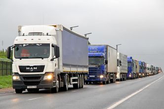 Branża transportowa ma problemy. Tonie w długach