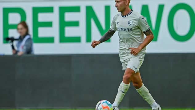 Góralski rozegrał dotąd jeden mecz sparingowy w barwach Bochum. Do treningów z pełnym obciążeniem wrócił w tym tygodniu. Fot. Getty Images /Thomas F. Starke.