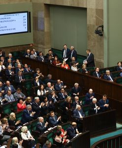 Tyle dostaną. 140 posłów ze specjalnym bonusem