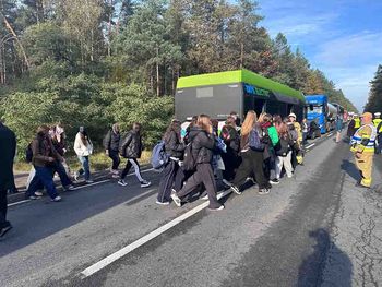 Stara Łubianka: Zderzenie autokaru z cysterną i samochodem osobowym