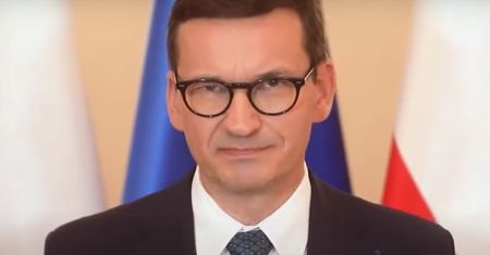 Spojrzała na Morawieckiego i wiedziała już wszystko. "Częste sygnały kłopotu"