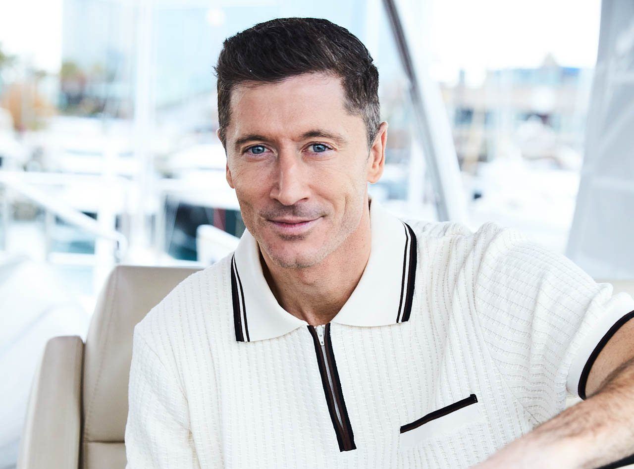 Robert Lewandowski reklamuje jachty Sunreef