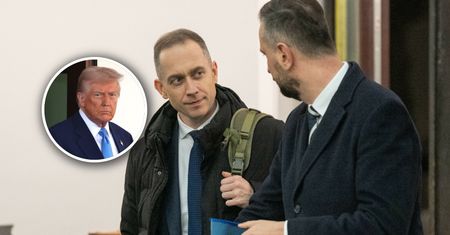 Trump odcina Ukrainę od pomocy. Są pierwsze reakcje z Polski