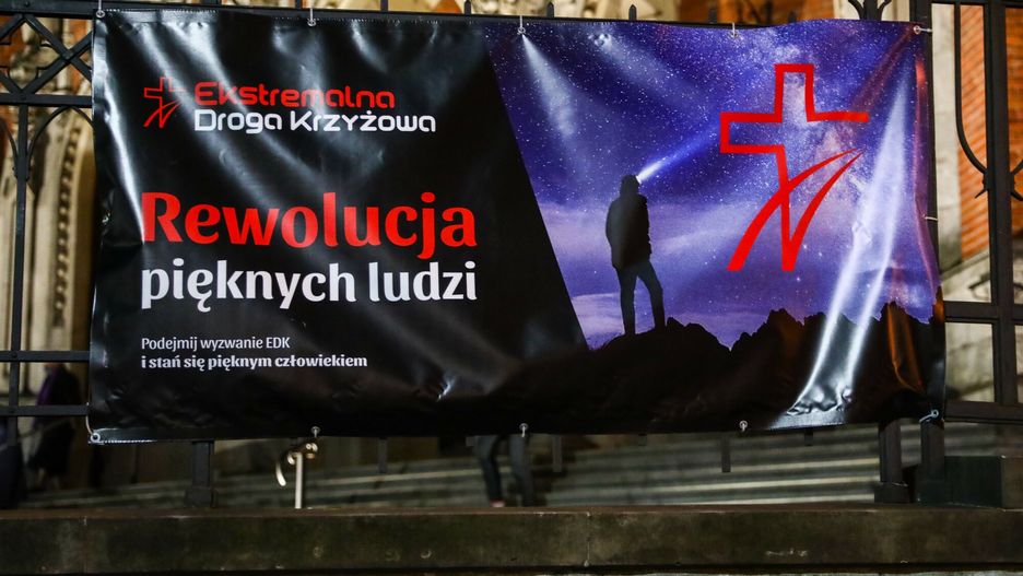 Ekstremalna Droga Krzyżowa w Sierakowicach. Co z obostrzeniami?