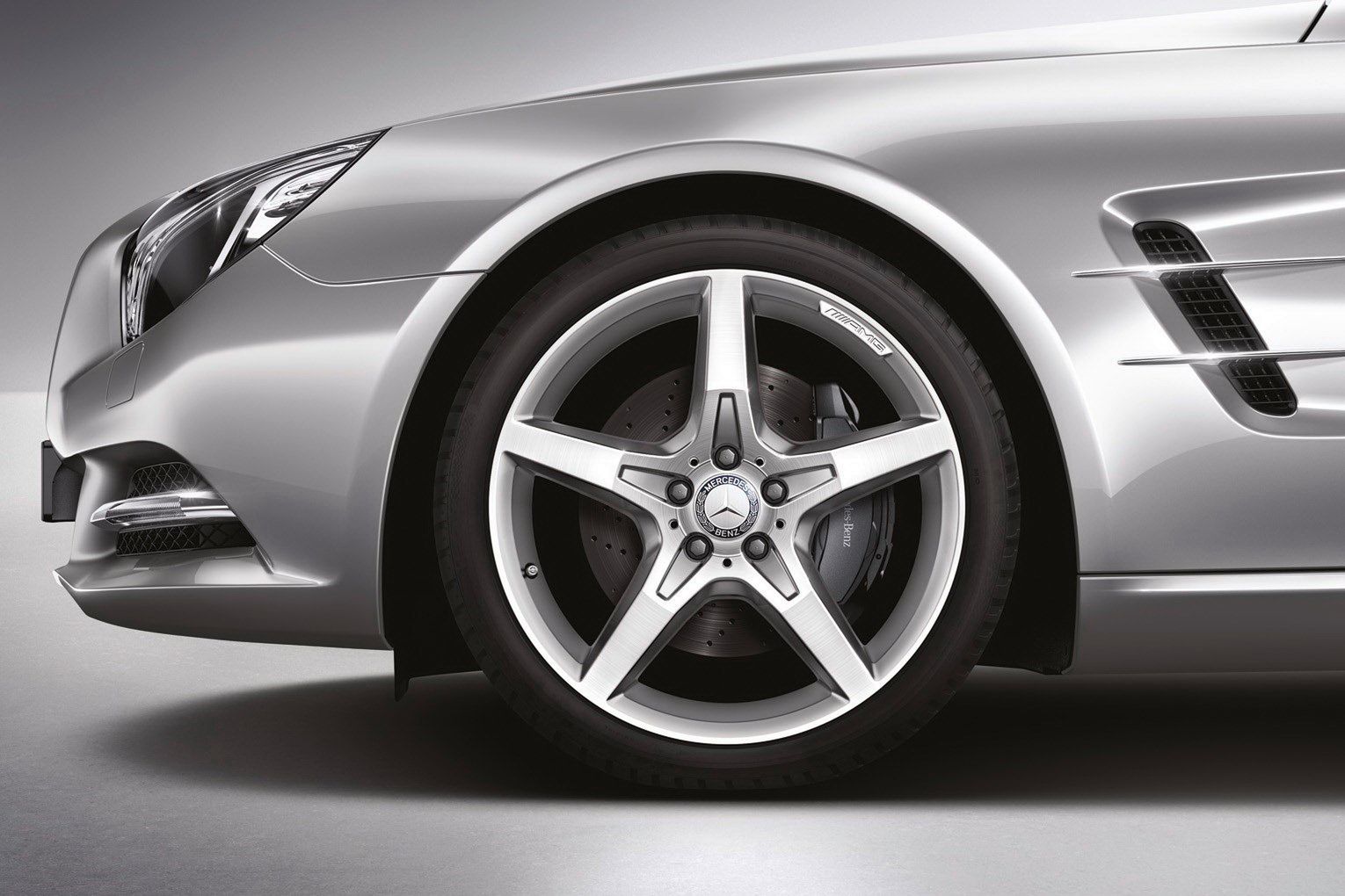 Mercedes SL (2013) - akcesoria
