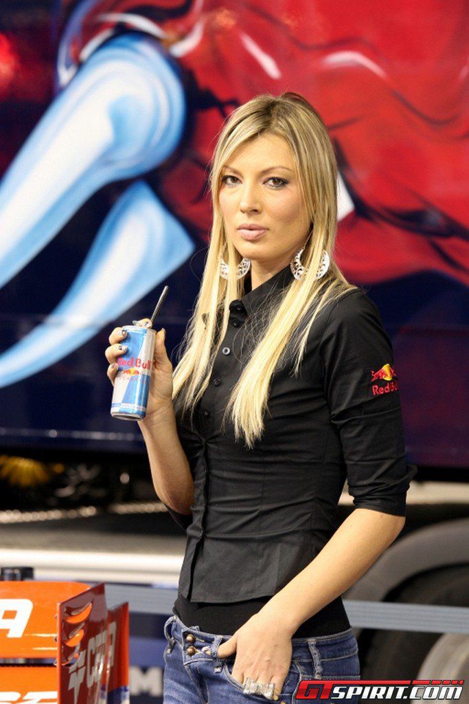Hostessy z Bologna Motor Show 2011 [galeria] 69