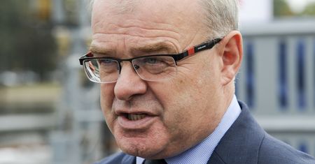 Gen. Skrzypczak: nie ma takiego muru, który zatrzyma falę uchodźców