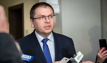 Znany sędzia broni Krystyny Pawłowicz. Grozi karami