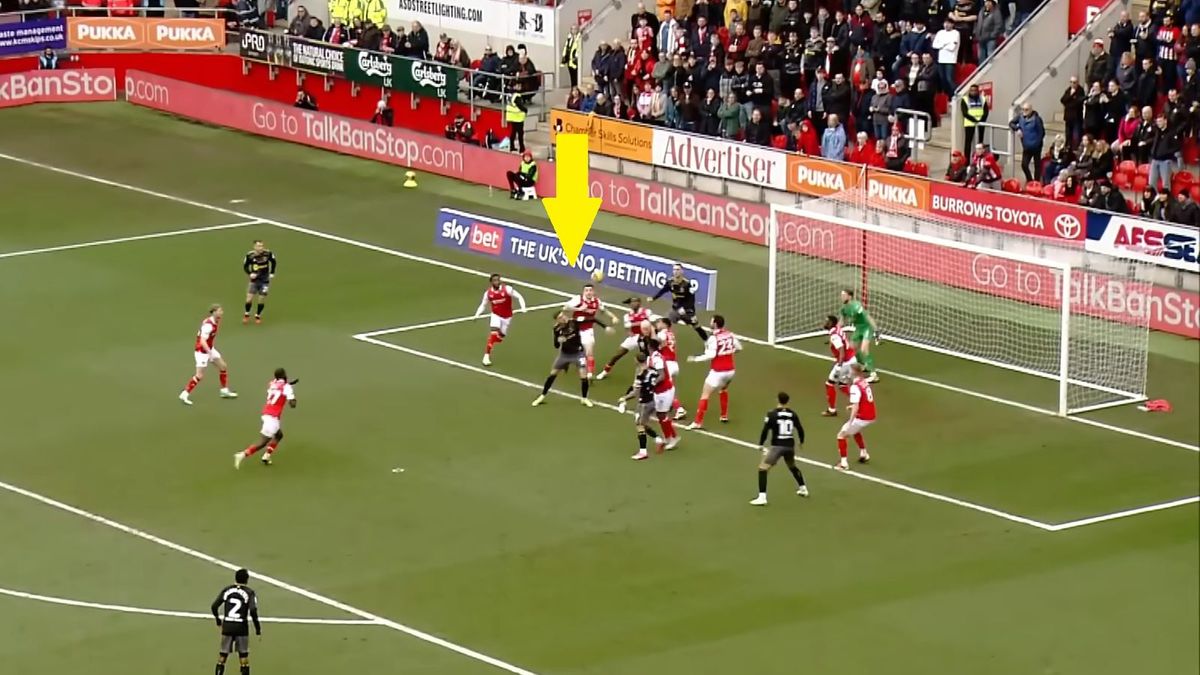 YouTube / EFL / Na zdjęciu: Moment strzelenia bramki przez Jana Bednarka.