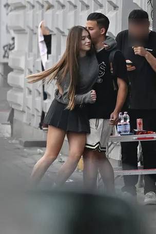 Allan Krupa z ukochaną