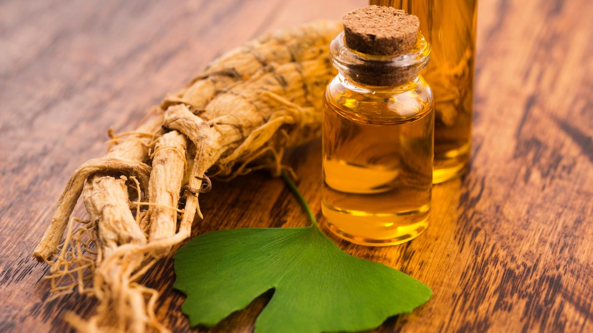 Nalewka z miłorzębu japońskiego ma wiele właściwości prozdrowotnych.