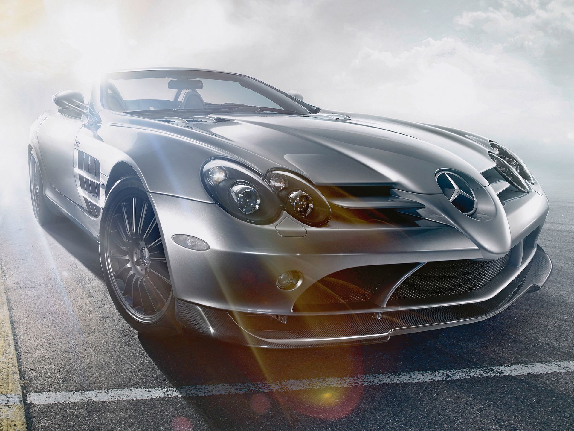 Pokolenie wcześniej: Mercedes-Benz SLR McLaren 54