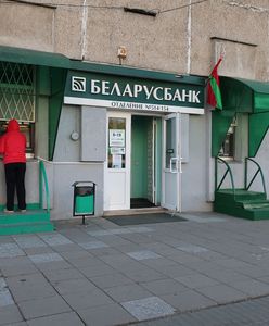 Klienci Belarusbanku zaskoczeni. Z kont zniknęły pieniądze