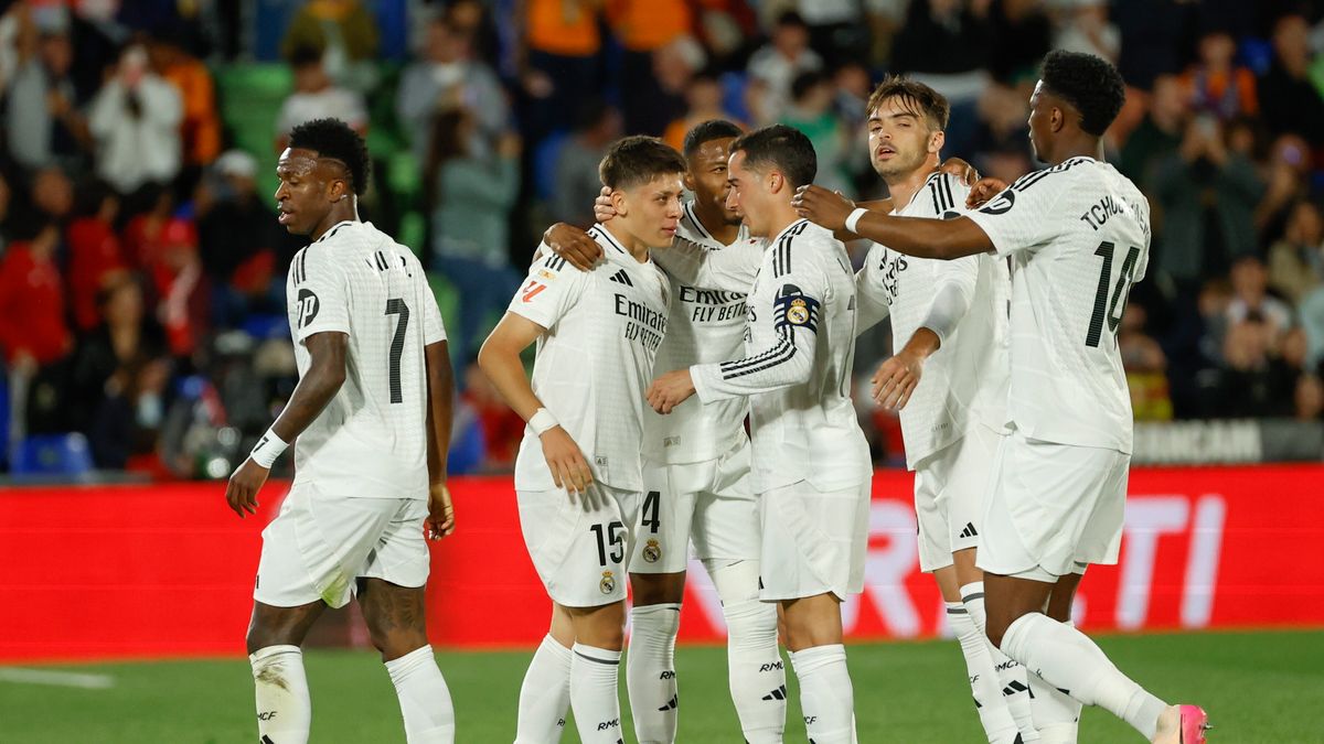PAP/EPA / Mariscal / Na zdjęciu: Real Madryt traci 4 punkty do FC Barcelony