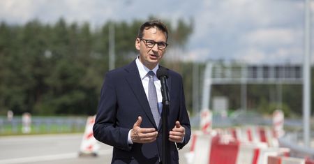 Rząd rozdziela pieniądze z Polskiego Ładu. Znów da tylko swoim? "Wydaje się, że PiS wyciągnął wnioski"