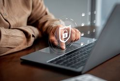 Fałszywy kurier, BLIK, promocje. Jak reagować, gdy wpadniesz w cyberpułapkę?