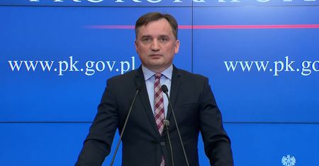 Z. Ziobro straszy ujawnieniem akt ze śledztwa przeciwko S. Nowakowi, jeśli ten pozostanie na wolności
