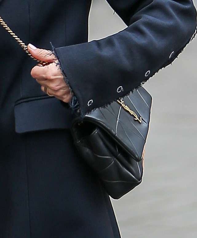 Monika Olejnik z torbą Yves Saint Laurent