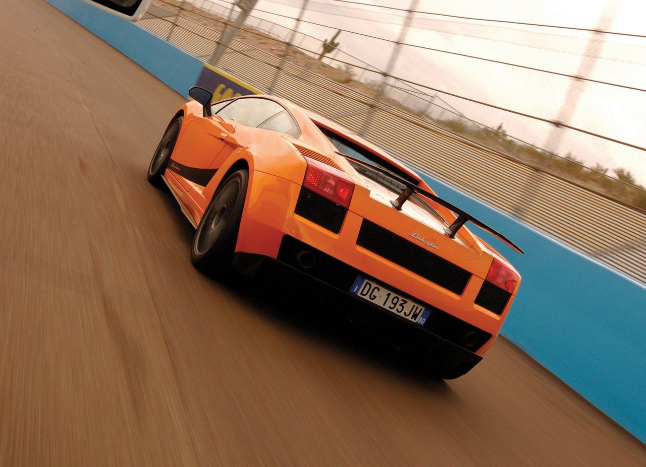 Za co kochamy Lamborghini? [galeria] 23