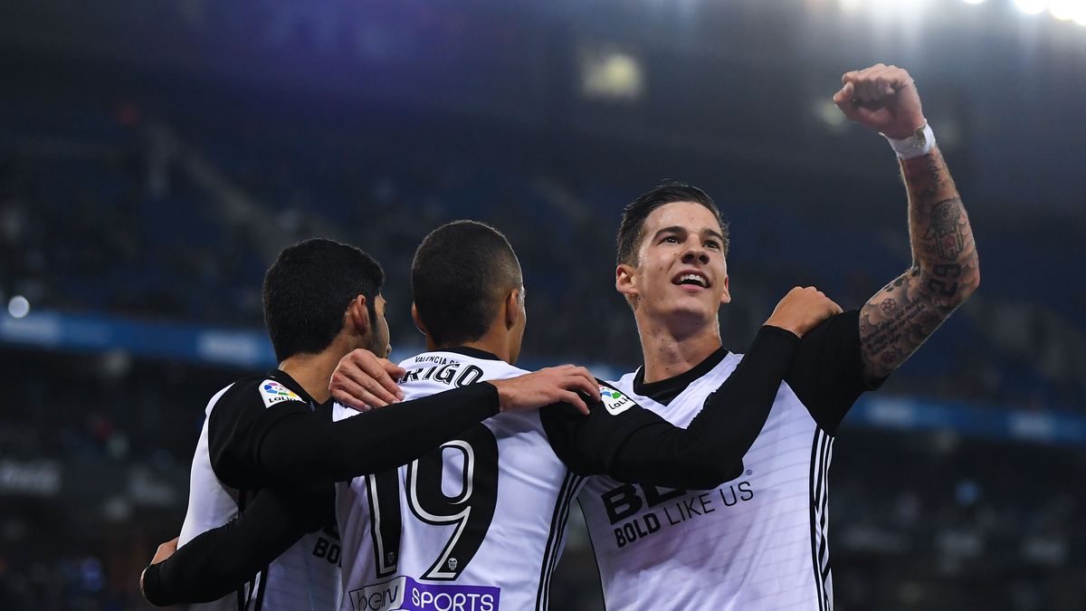 Getty Images / David Ramos / Na zdjęciu piłkarze Valencia CF