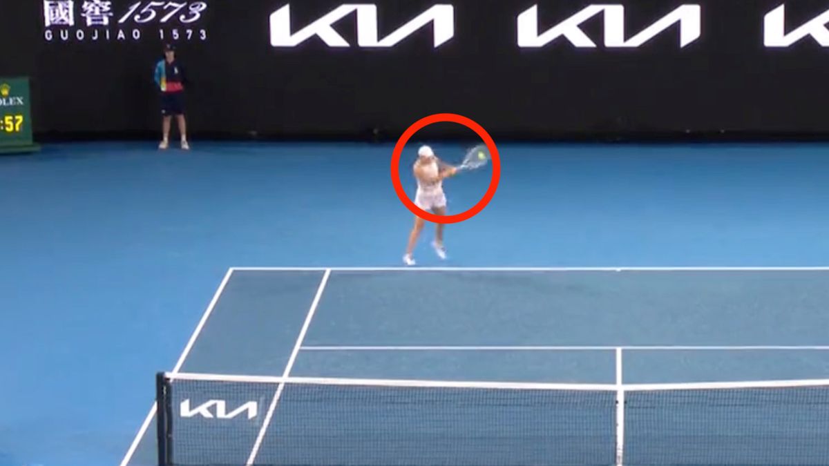 Twitter / Australian Open / Na zdjęciu: akcja Igi Świątek