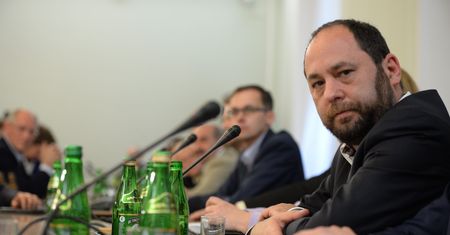 Ponad tysiąc komentarzy. Konsternacja w partii po słowach profesora