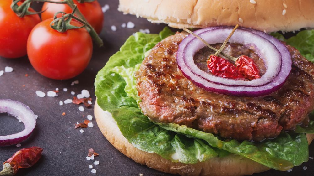 Hamburger z przyprawami
