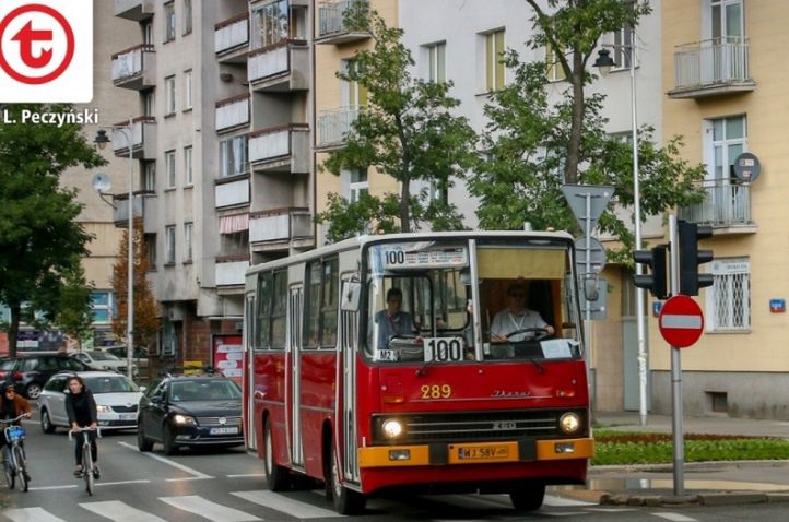 Warszawa. Pociąg do Nieporętu na plażę, zabytkowa komunikacja i kolejka wąskotorowa