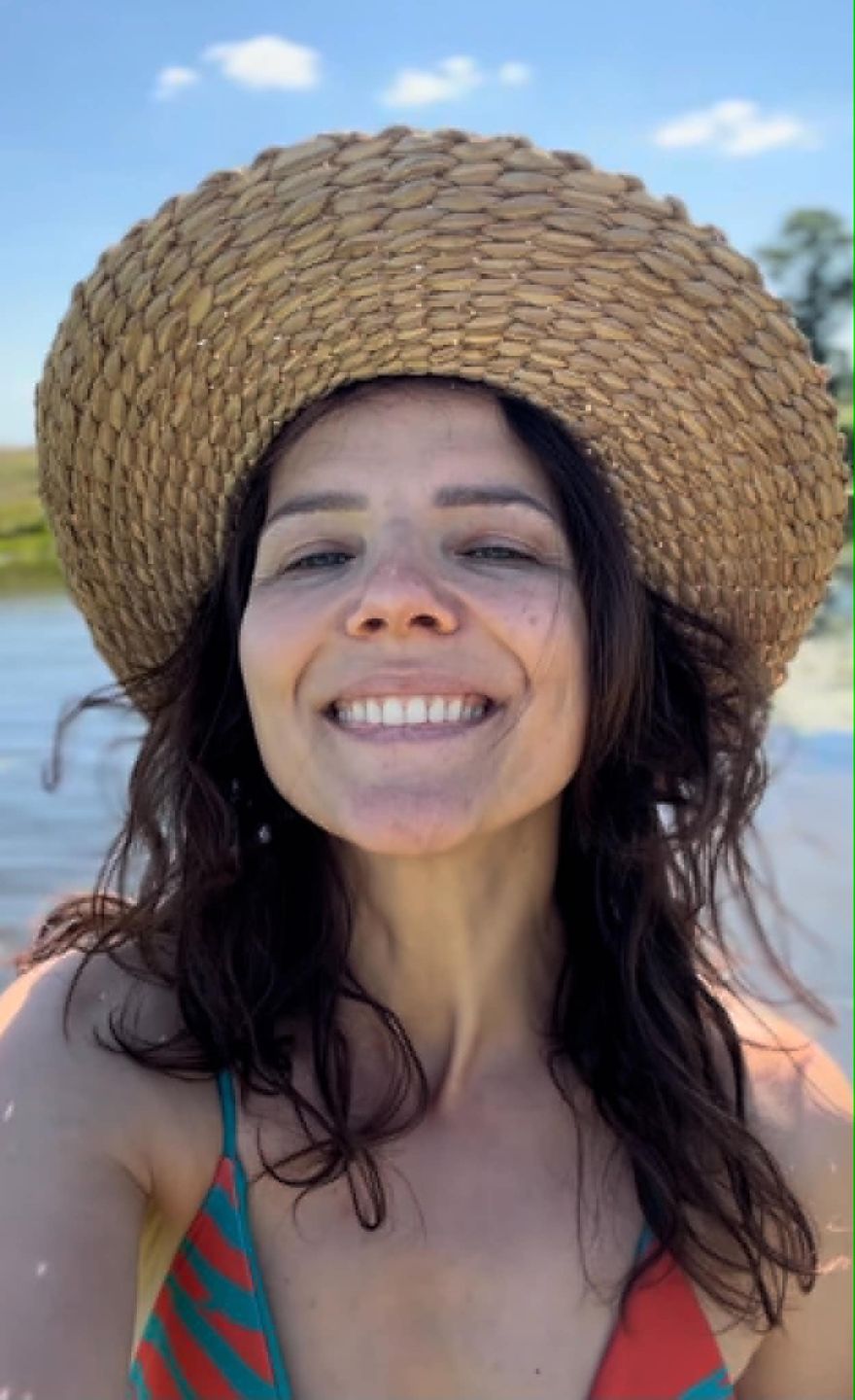 Joanna Jabłczyńska w bikini i bez makijażu
