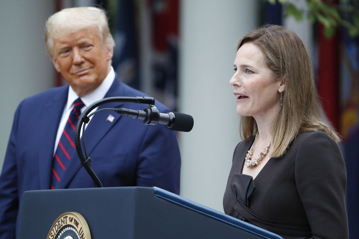 Prezydent Donald Trump z kandydatką do SN Amy Coney Barrett
Dostawca: PAP/EPA.